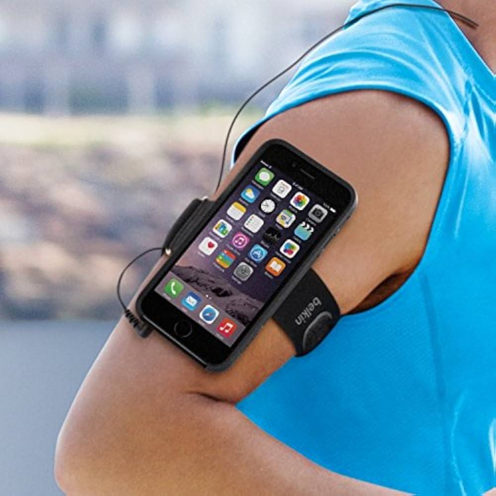 Phone Armband - Practical Sport Design