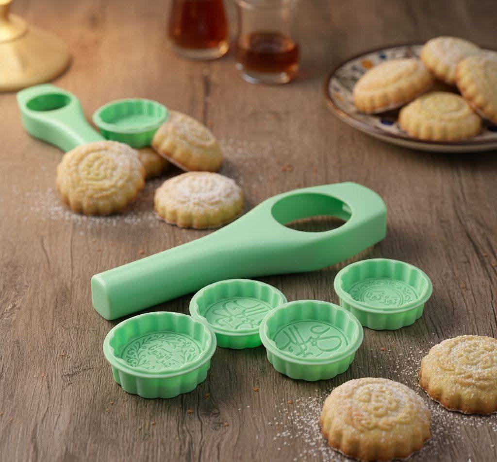 قوالب الكعك والمعمول – بأشكال وزخارف مميزة