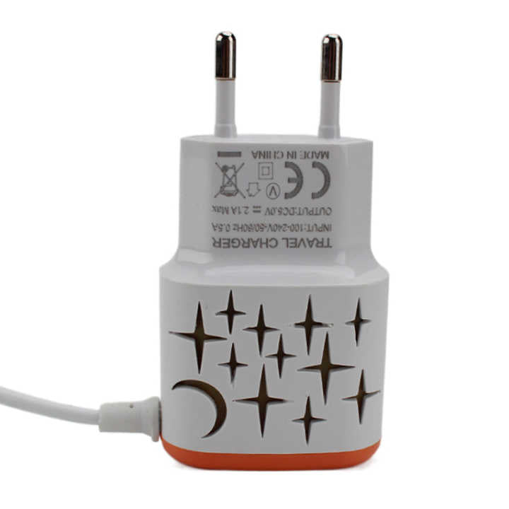 شاحن عادي مع منفذين يو اس بي 5V-2.1A