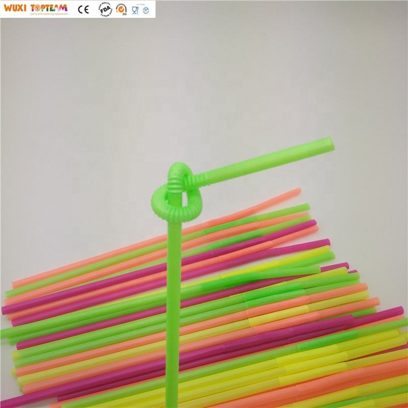 High-Quality Plastic Straws - Bendable and Decorative (50 Count)