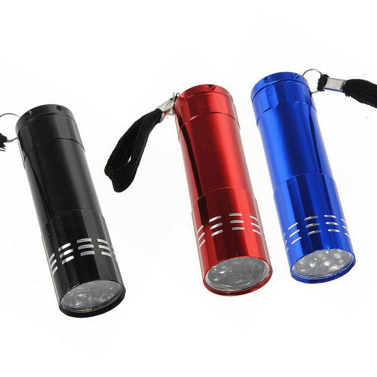 مصباح يدوي 9 ليد يعمل بالبطارية