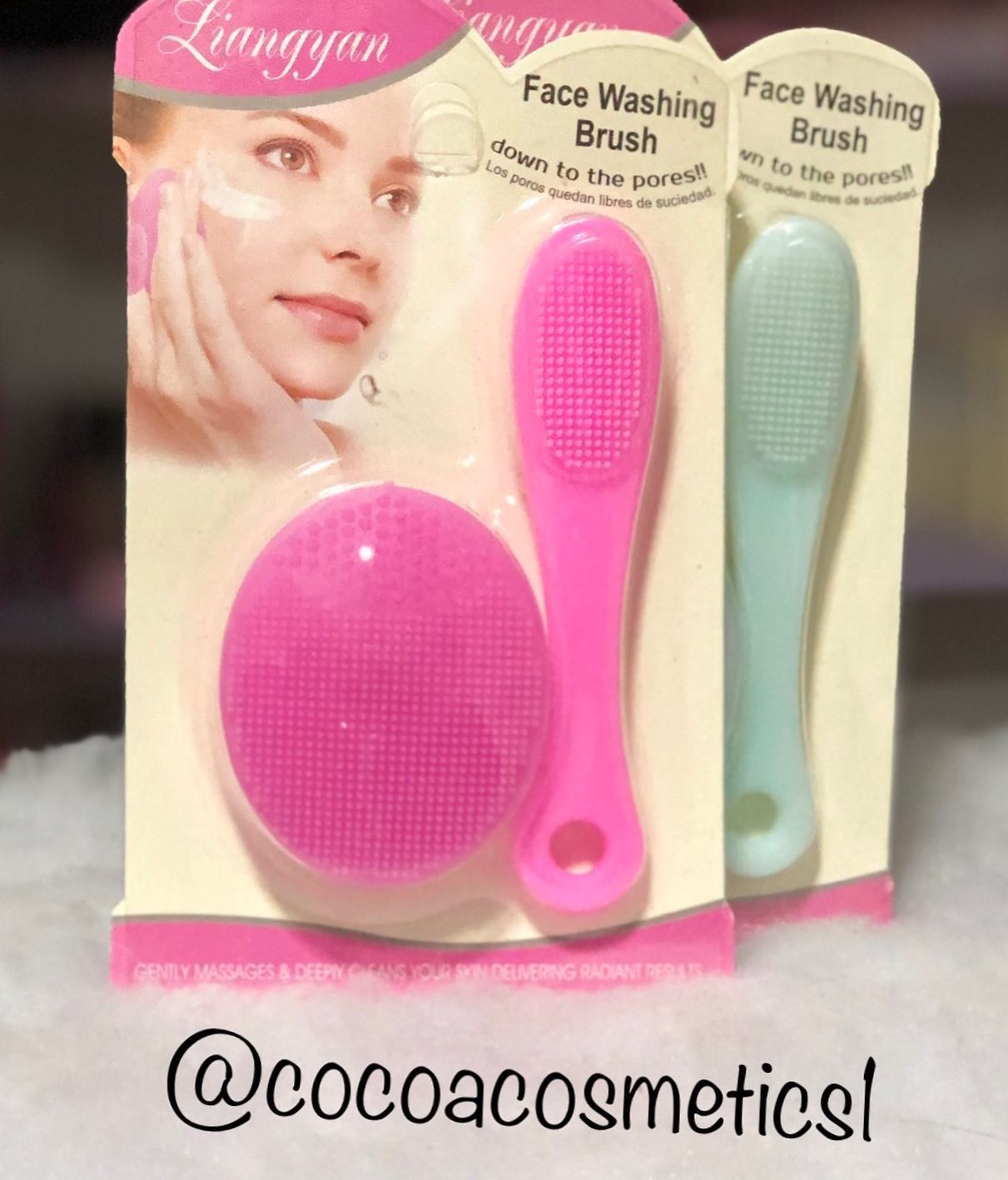 مجموعة فرشاة تنظيف الوجه بالسيليكون + فرشاة تقشير الشفاه – 2 في 1