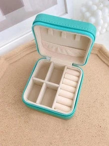 صندوق مجوهرات مقسم - تنظيم وأناقة في حجم صغير!