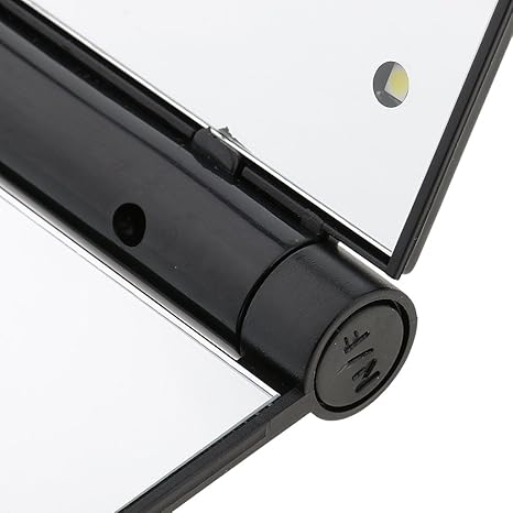 مرآة مكياج صغيرة قابلة للطي مع اضاءة ليد 8 مصابيح - مرآة سفر جيبية