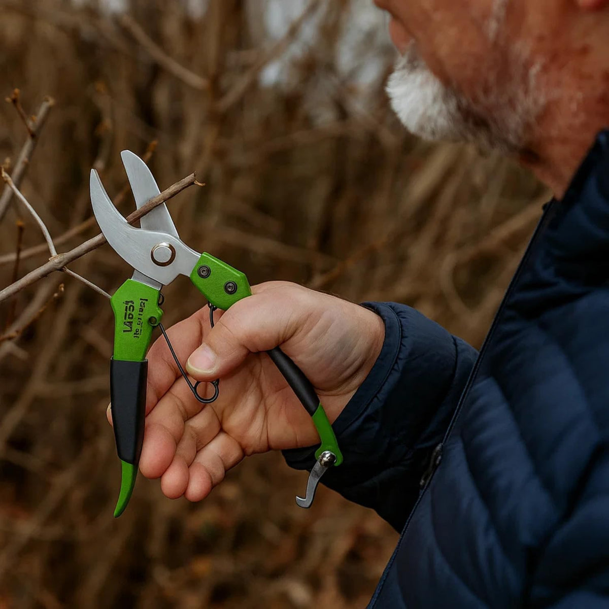 Pruning shears