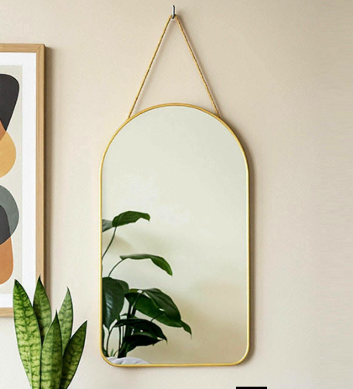 Oval Wall Mirror – A Touch of Vintage Elegance for Your Home!