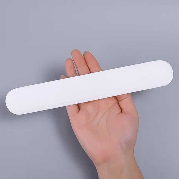 لصقات عرق لطوق القميص والقبعة ١٠ قطع