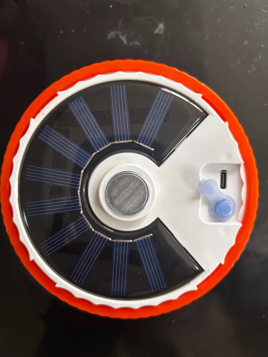 مصباح LED يعمل بالطاقة الشمسية او الشحن 3 درجات اضاءة  – 100 واط