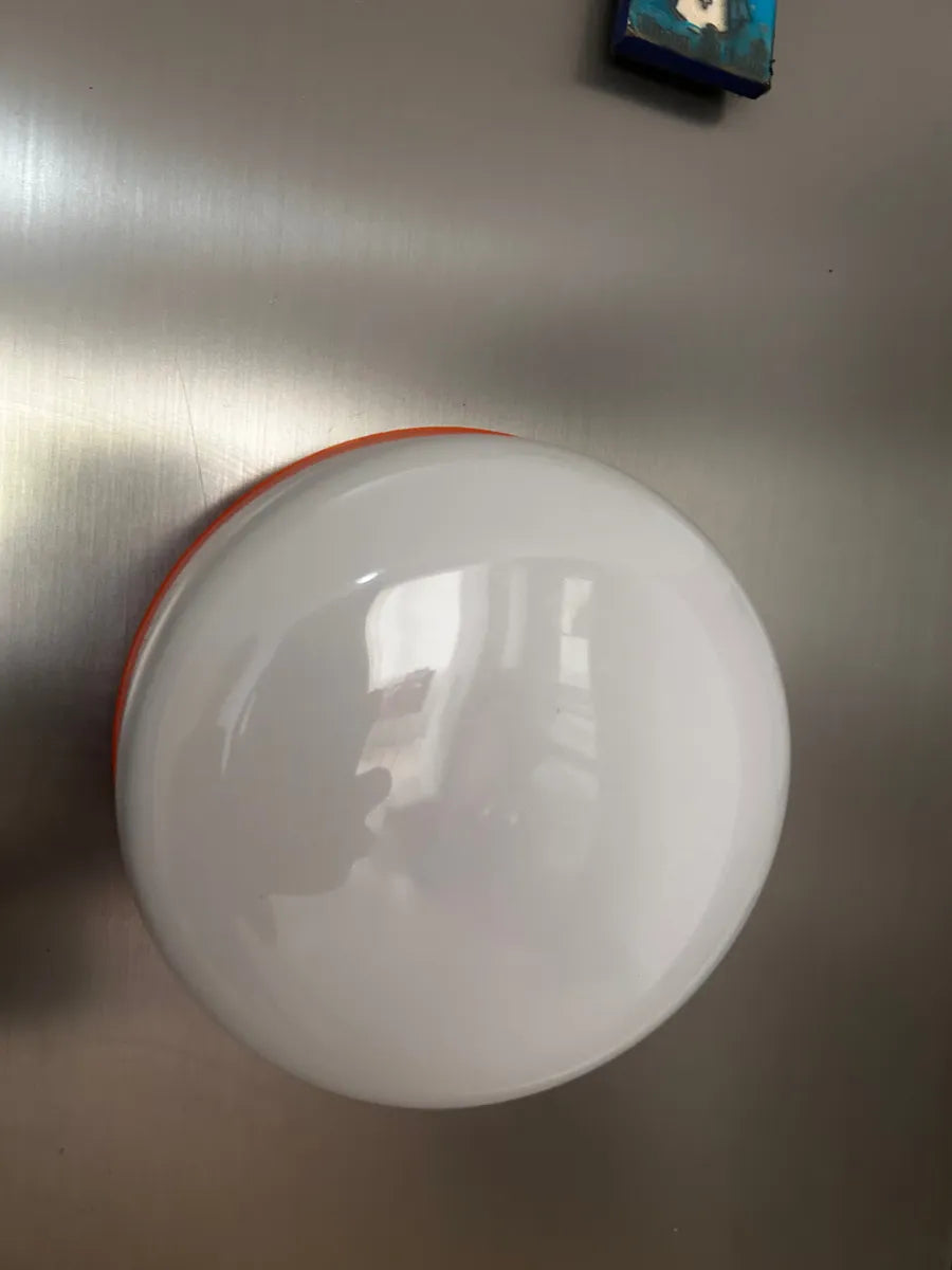 مصباح LED يعمل بالطاقة الشمسية او الشحن 3 درجات اضاءة  – 100 واط