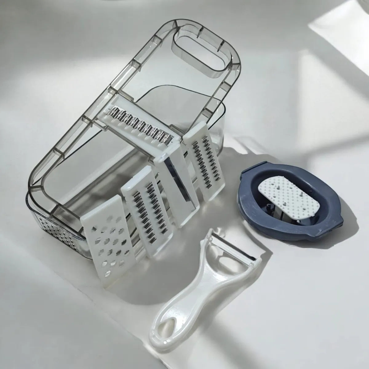 قطاعة خضار ماندولين ومبشرة - 5 في 1!