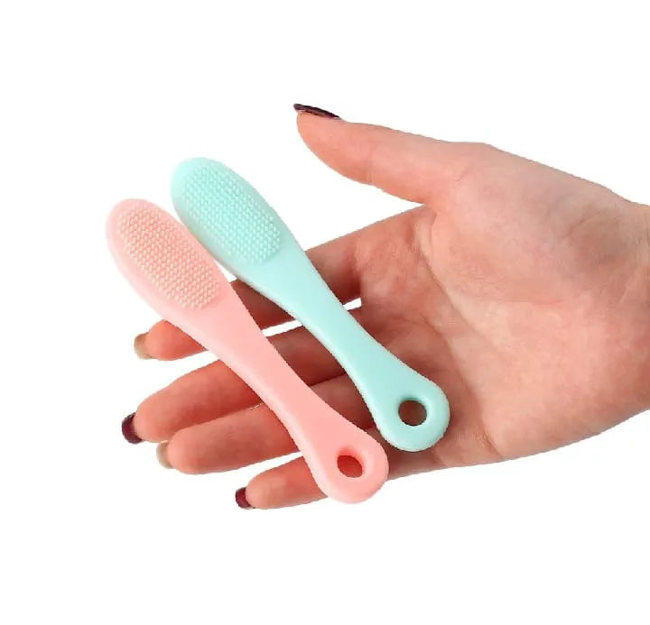 مجموعة فرشاة تنظيف الوجه بالسيليكون + فرشاة تقشير الشفاه – 2 في 1