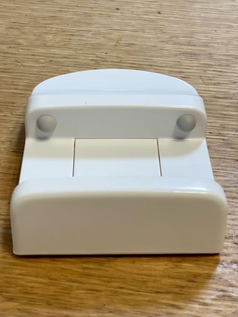 مثبت علب الفاين أو الكفوف على الحائط