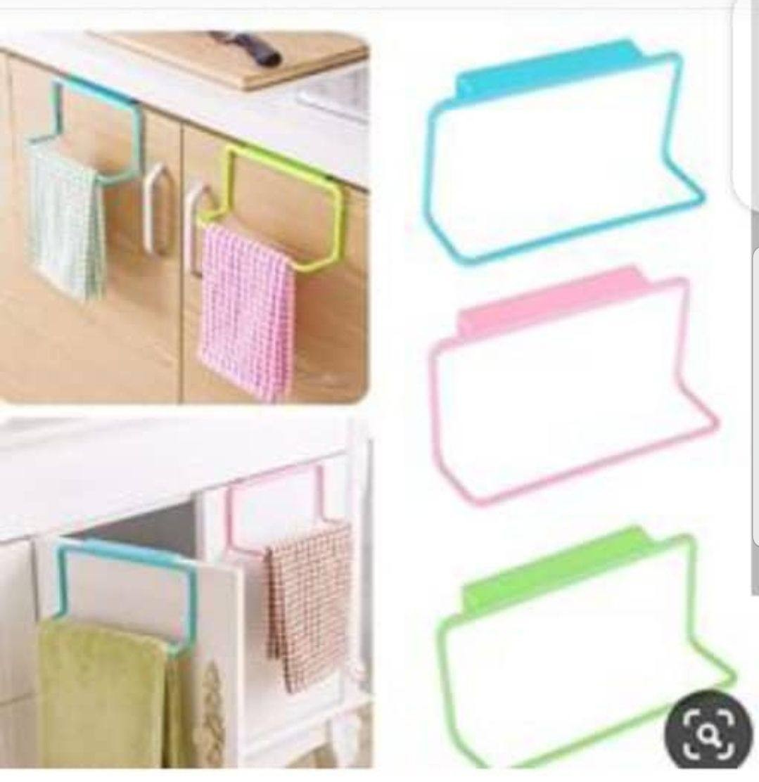 حامل بلاستيكي للتعليق على الخزانة – حل عملي لتنظيم مطبخك وحمامك!